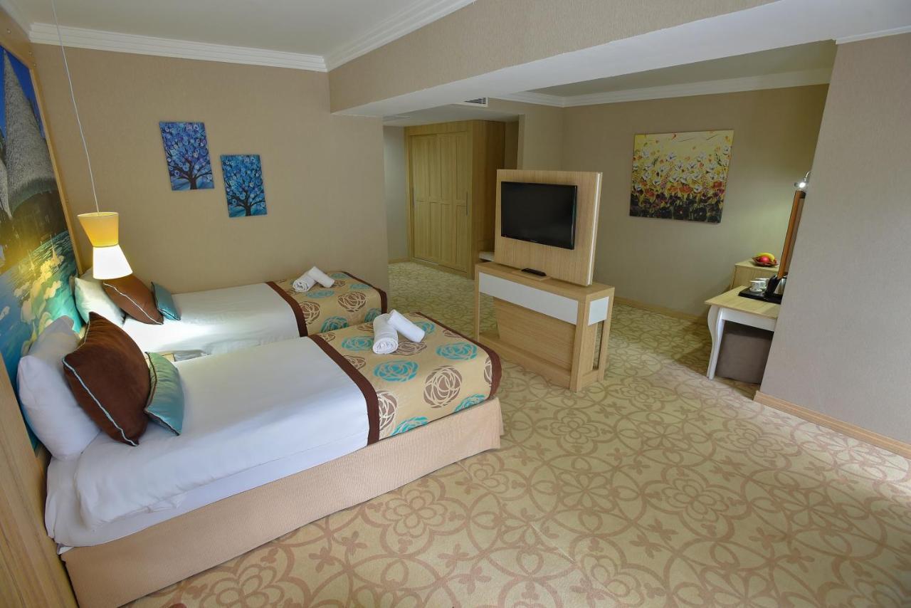 Hotel Izgrev Spa & Aquapark Struga Luaran gambar